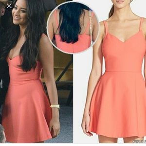 Elizabeth and James Delia dress size 6